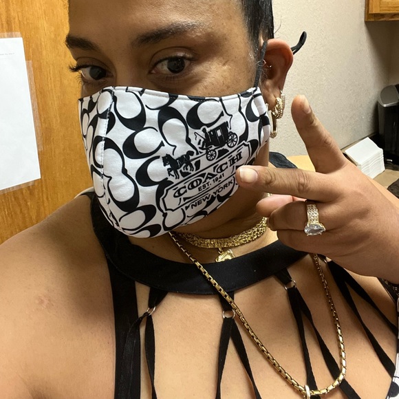 Yaaayyyy!!! I’m a Posher! - Picture 3 of 12